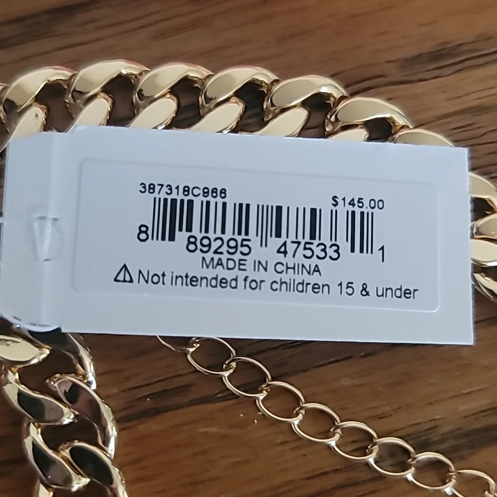 Betsey Johnson flower necklace - Picture 8 of 8